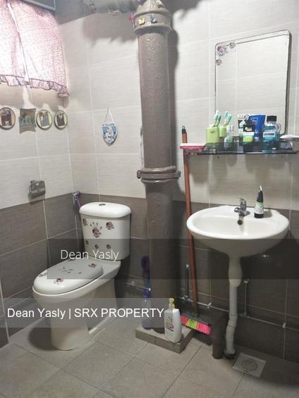 Blk 230 Jurong East Street 21 (Jurong East), HDB 5 Rooms #215505171